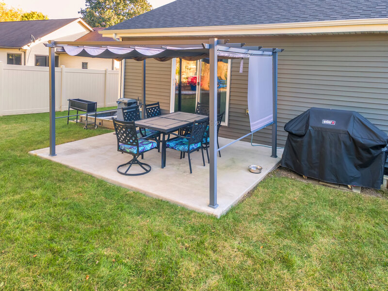 123 E First Street Manteno IL 60950