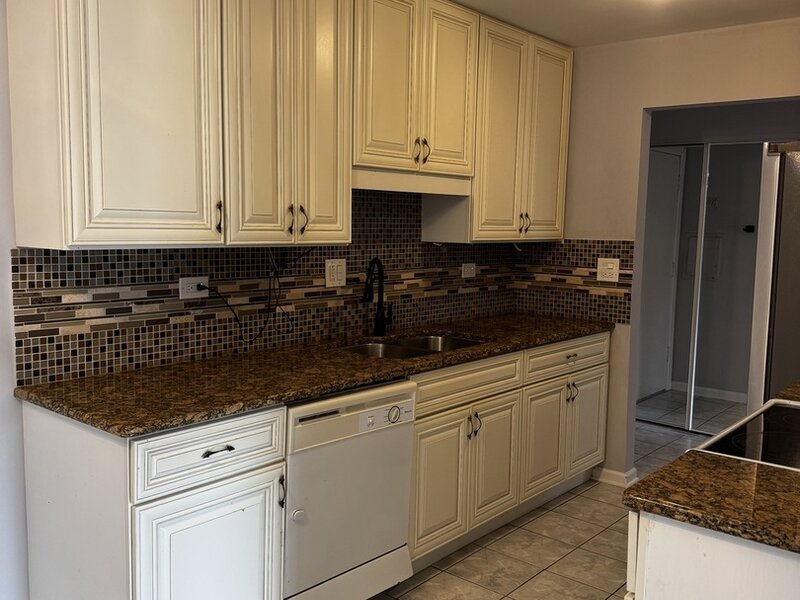 860 E Old Willow Road Prospect Heights IL 60070
