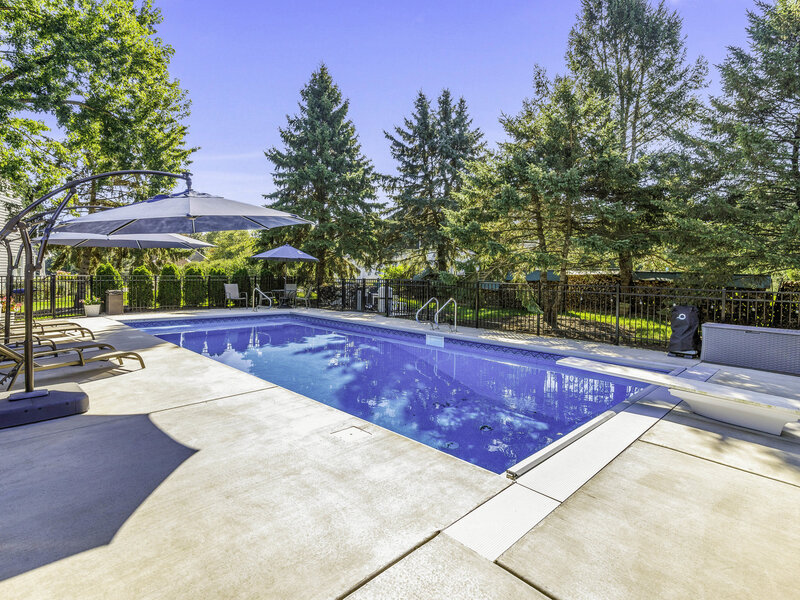 205 Spruce Court Yorkville IL 60560