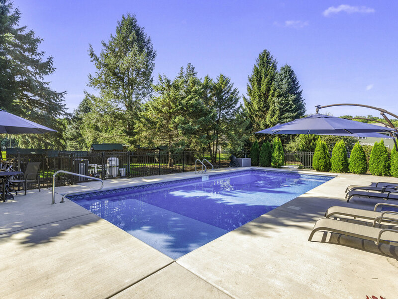 205 Spruce Court Yorkville IL 60560