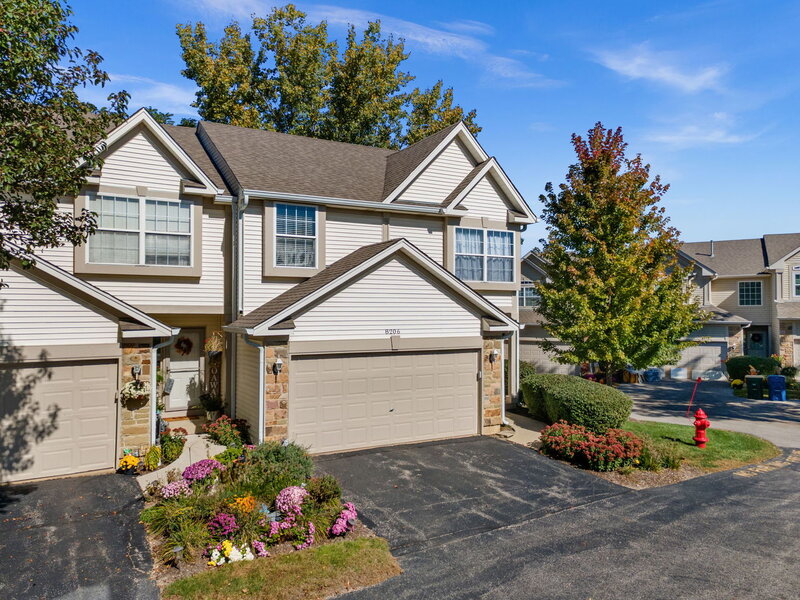 8206 Sierra Woods Court Carpentersville IL 60110