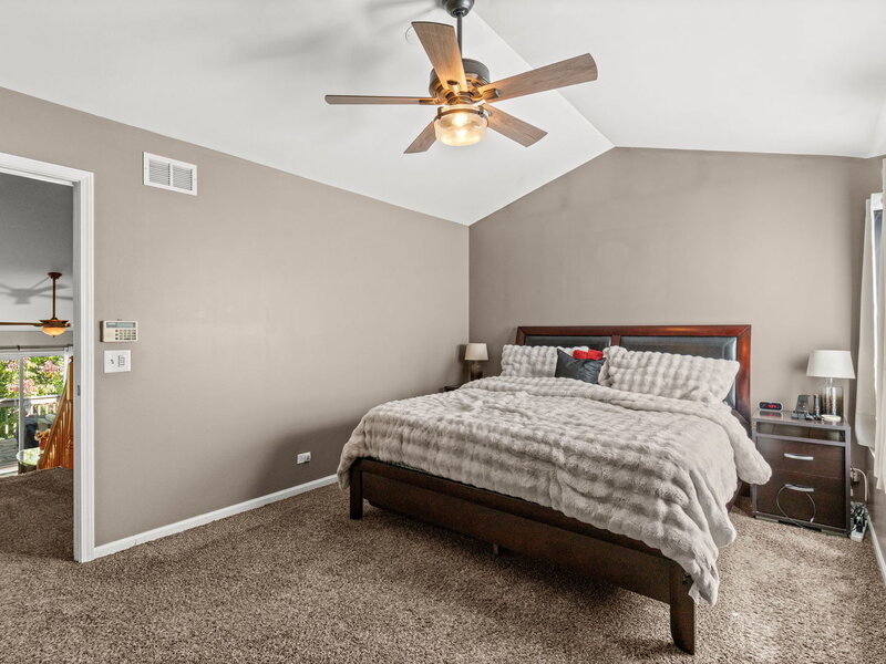 8206 Sierra Woods Court Carpentersville IL 60110