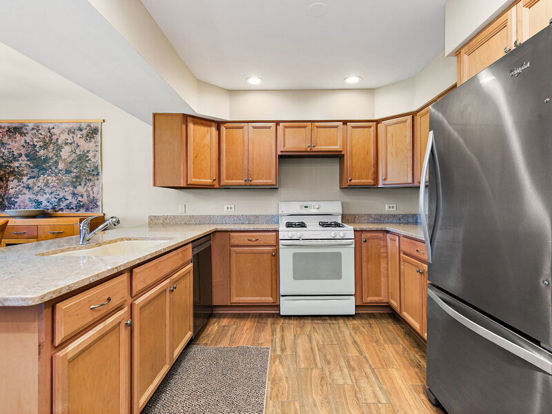 1606 Cypress Court Hoffman Estates IL 60169