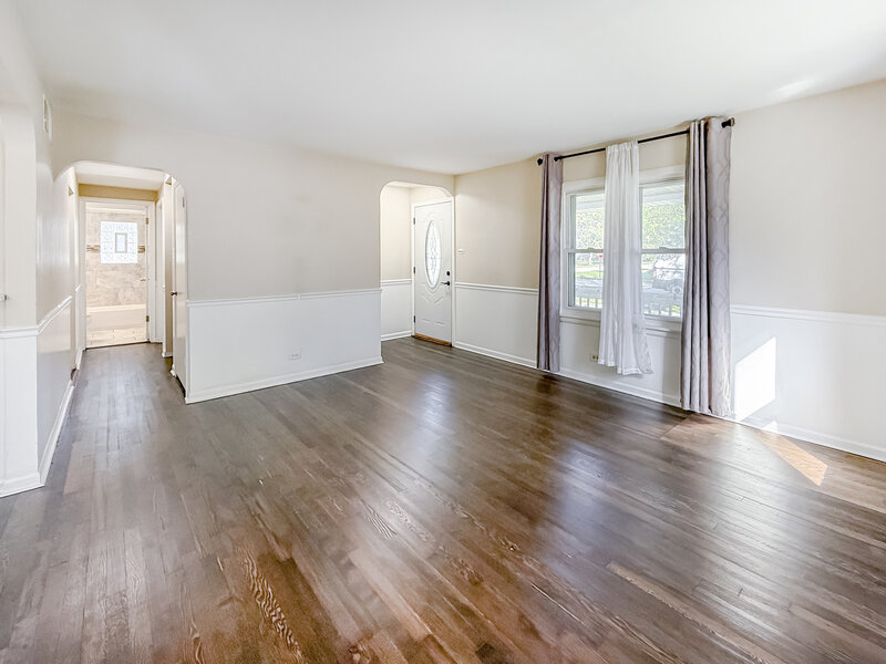 21 E Lyndale Avenue Northlake IL 60164