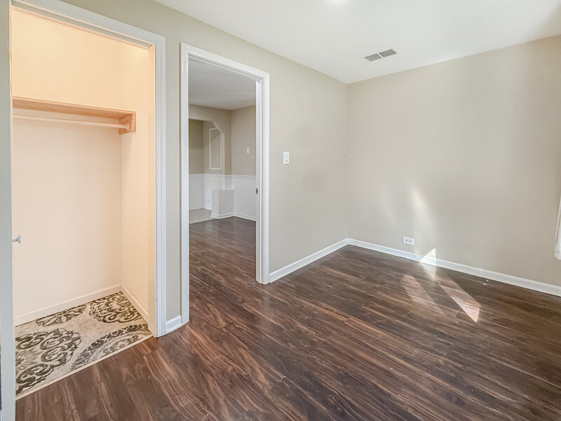 21 E Lyndale Avenue Northlake IL 60164