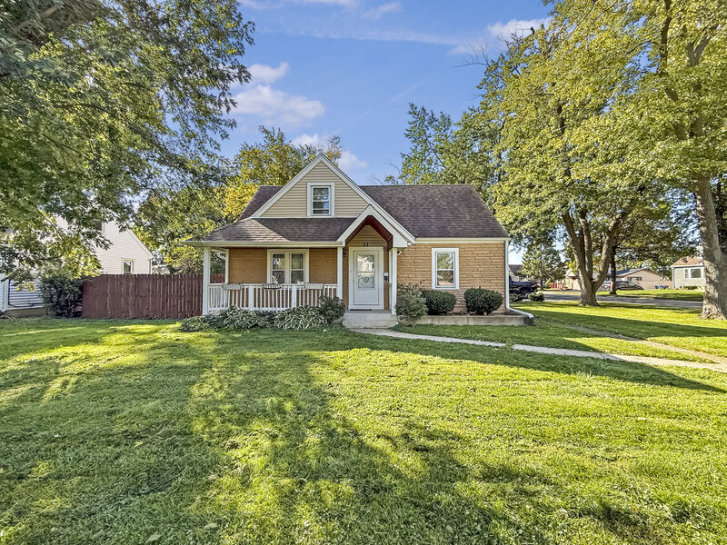 21 E Lyndale Avenue Northlake IL 60164