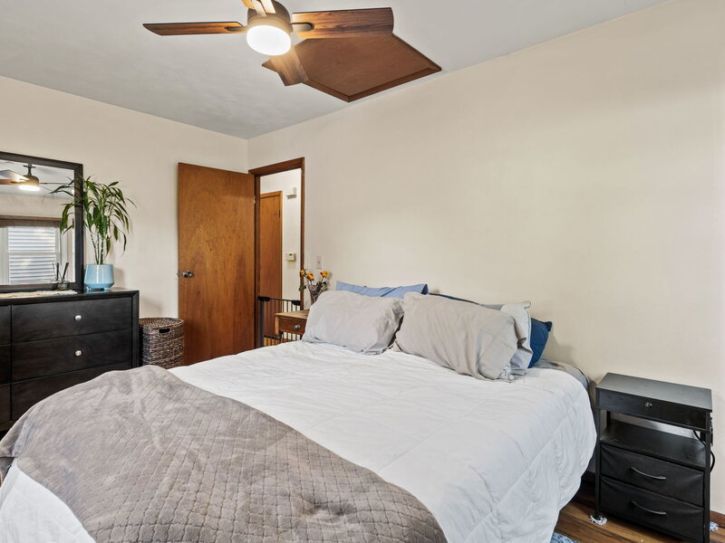 1828 E 32nd Street Davenport IA 52807
