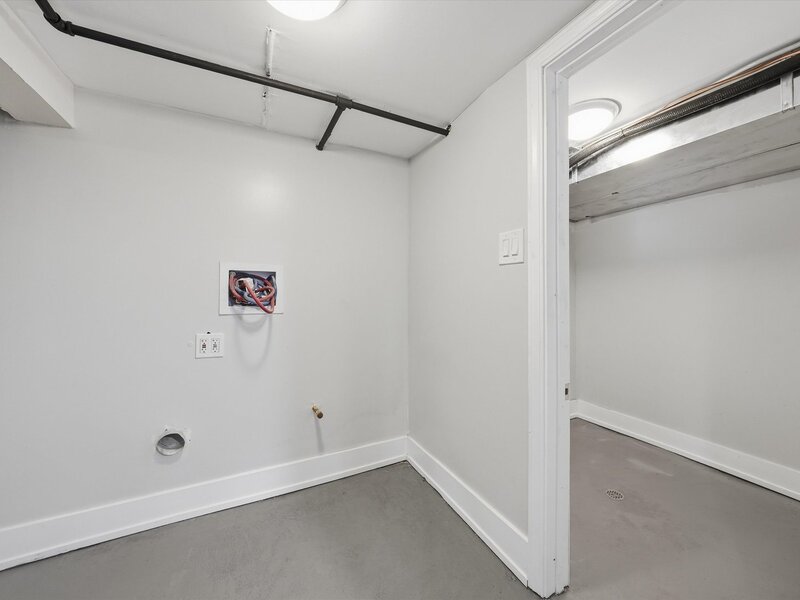 8506 S Euclid Avenue Chicago IL 60617