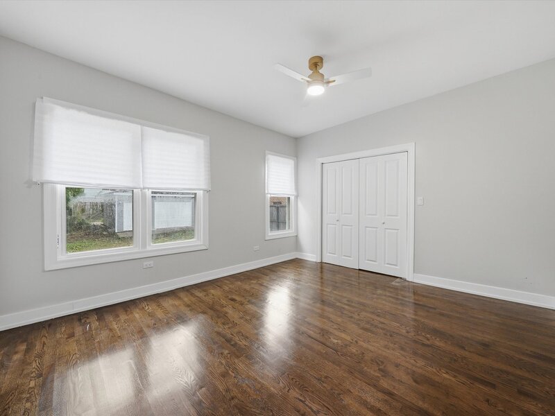 8506 S Euclid Avenue Chicago IL 60617