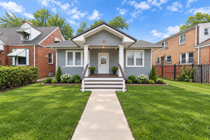 Photo of 8506 S Euclid Avenue Chicago IL 60617