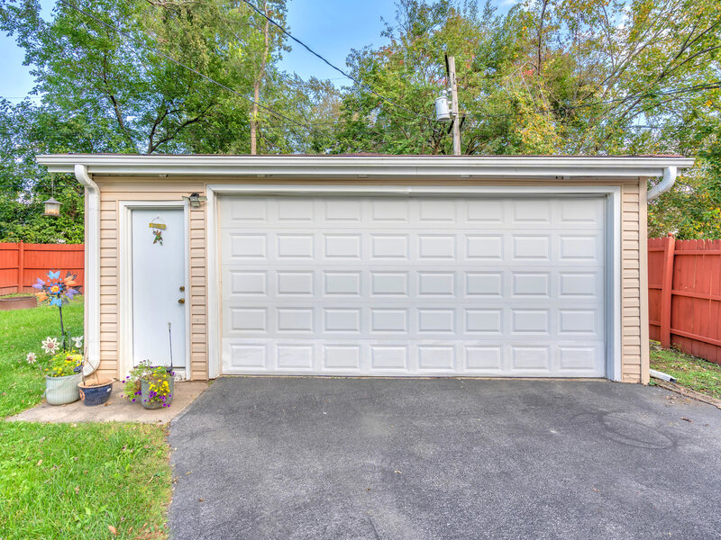 317 Dorsetshire Drive Steger IL 60475