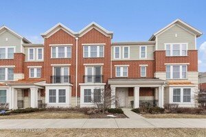 Photo of 203 W Hyde Street Arlington Heights IL 60005