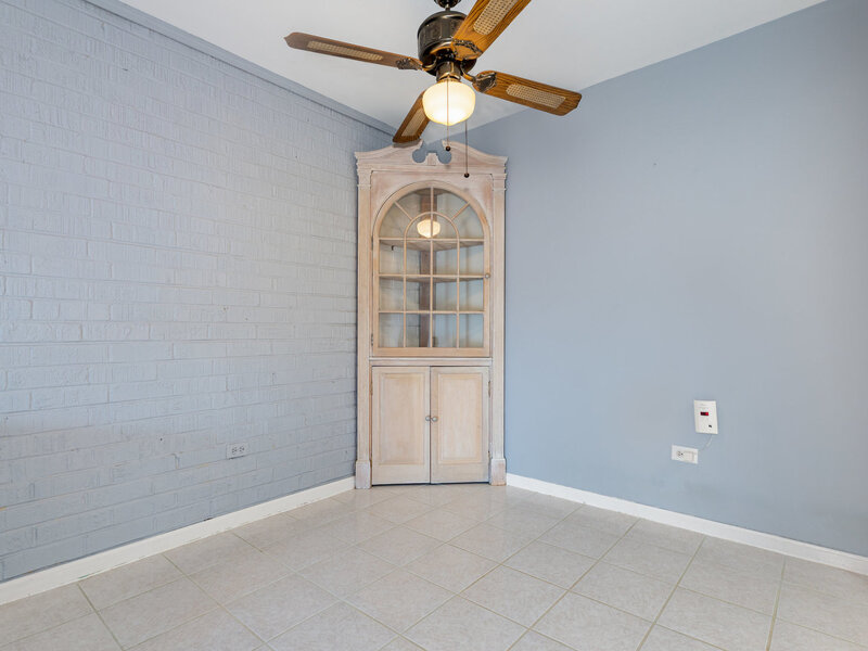 208 E Bailey Road Naperville IL 60565