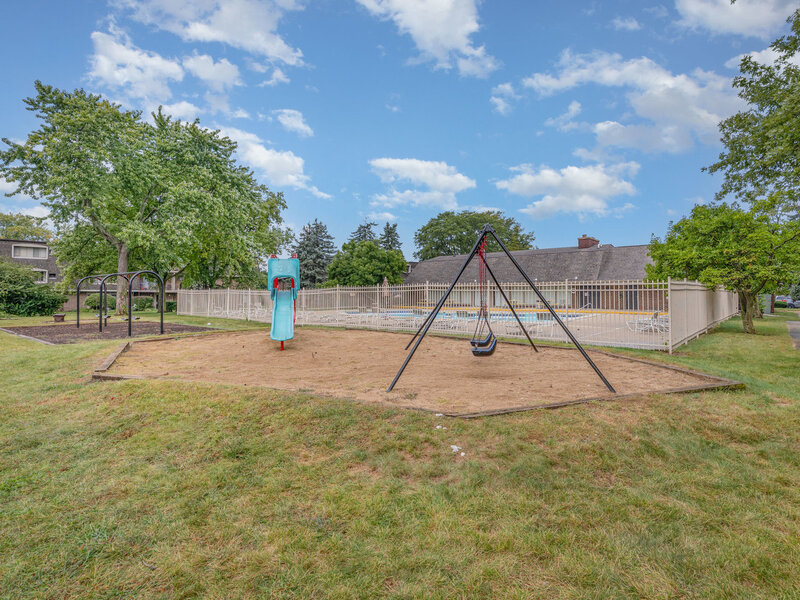 208 E Bailey Road Naperville IL 60565