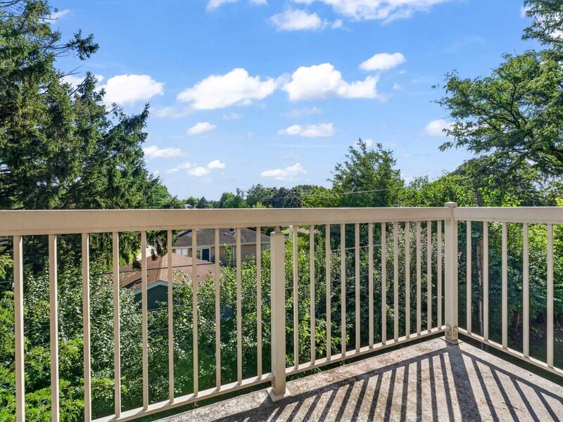 715 W Central Road Mount Prospect IL 60056