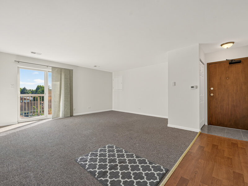715 W Central Road Mount Prospect IL 60056