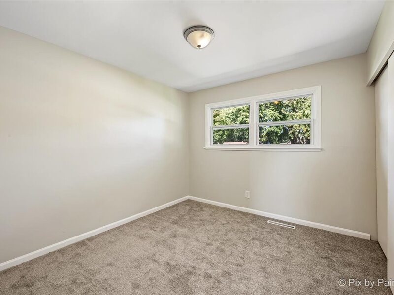 4407 Prairie Avenue Mchenry IL 60050