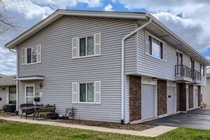 Photo of 945 Shattuck Lane Schaumburg IL 60194