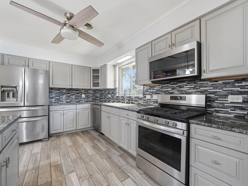 141 E Potter Street Wood Dale IL 60191
