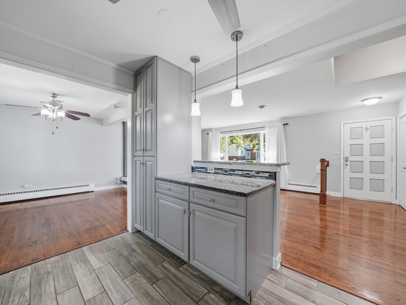141 E Potter Street Wood Dale IL 60191
