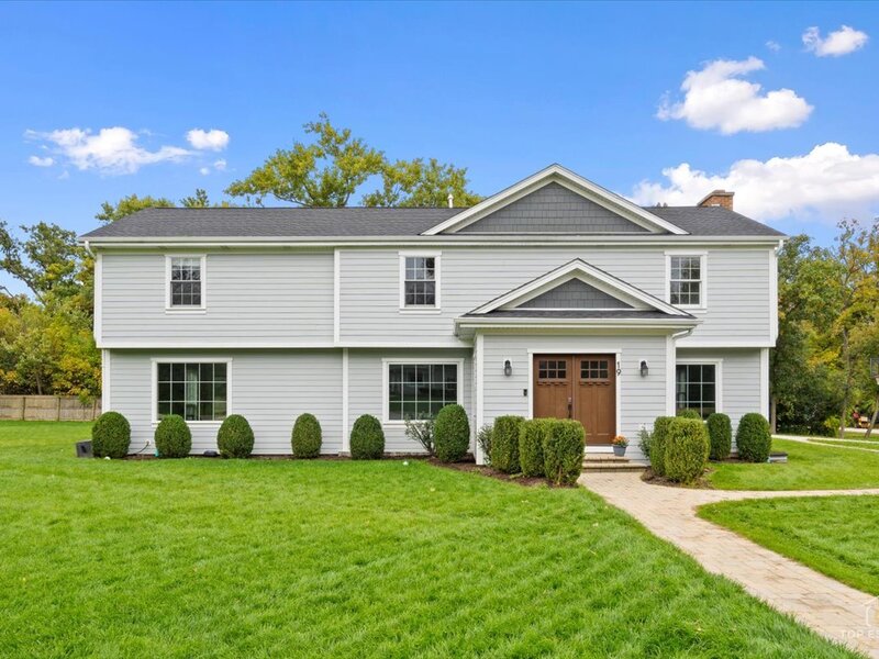 19 Big Oak Lane Riverwoods IL 60015