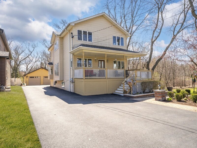161 W Greenfield Avenue Lombard IL 60148