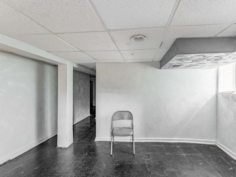 5730 S Washtenaw Avenue Chicago IL 60629
