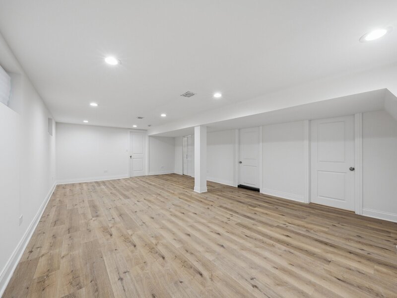 654 W 111th Street Chicago IL 60628
