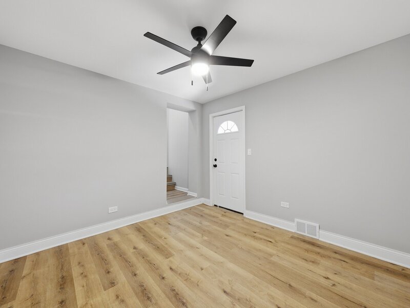 654 W 111th Street Chicago IL 60628