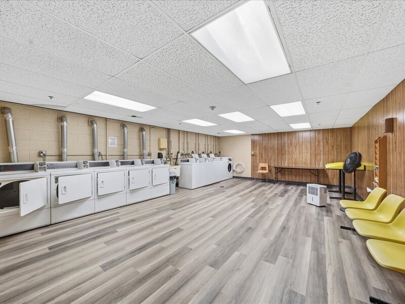 13200 W Heiden Circle Lake Bluff IL 60044
