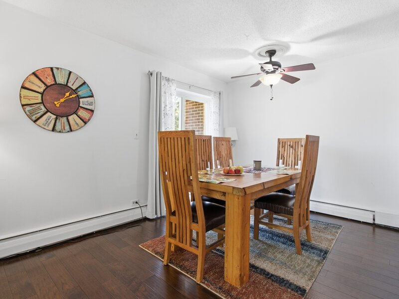 1207 S Old Wilke Road Arlington Heights IL 60005