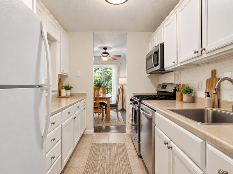1207 S Old Wilke Road Arlington Heights IL 60005