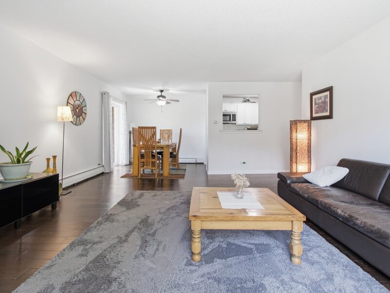 1207 S Old Wilke Road Arlington Heights IL 60005