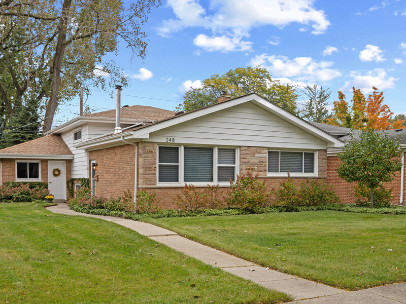 248 Glenview Road Glenview IL 60025