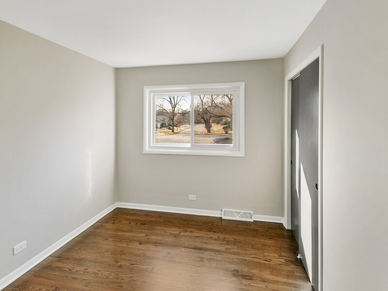 1339 Heather Road Homewood IL 60430