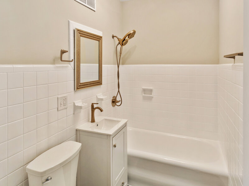 622 Sexton Street Aurora IL 60505