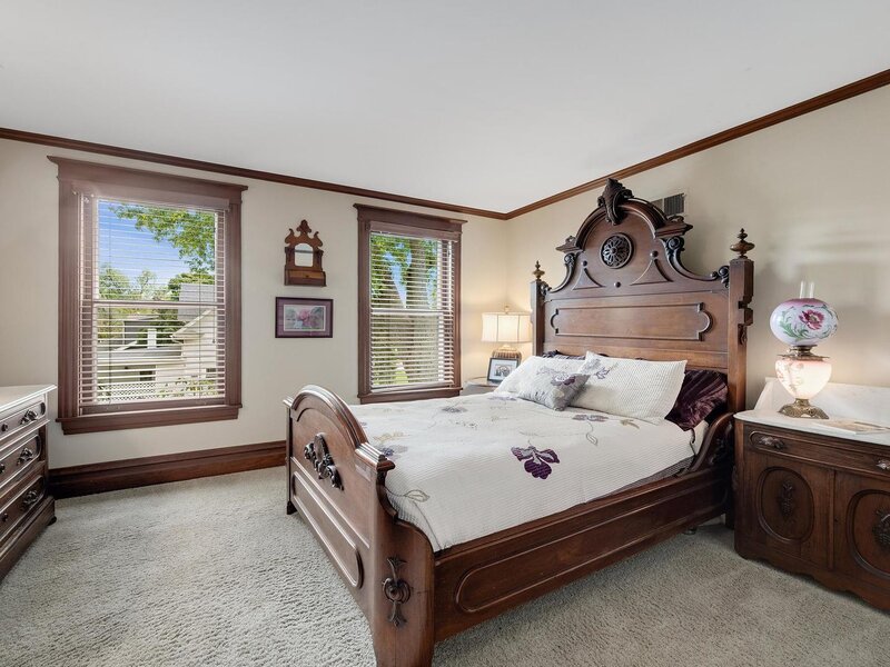 426 W Maple Street Lombard IL 60148