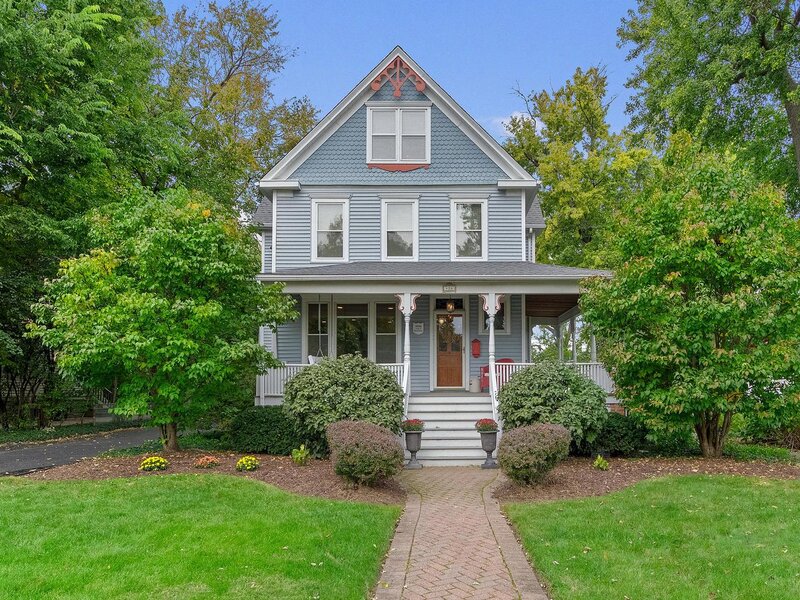 426 W Maple Street Lombard IL 60148