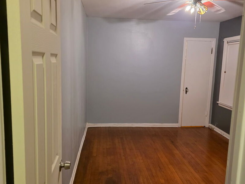 14225 S Wallace Avenue Riverdale IL 60827