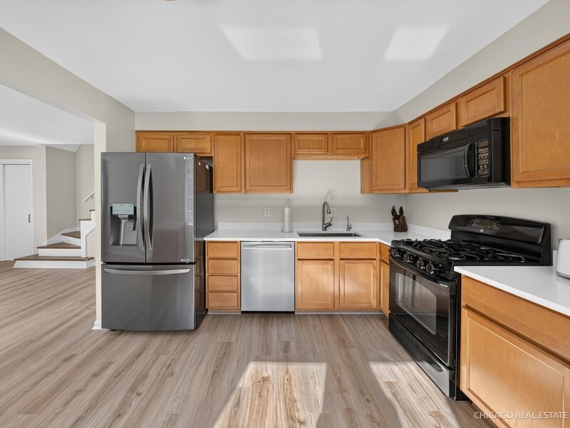 220 Hickory Nut Grove Lane Cary IL 60013