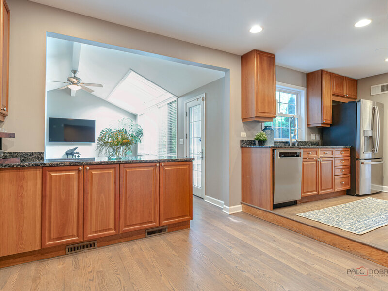 1118 Gordon Terrace Deerfield IL 60015