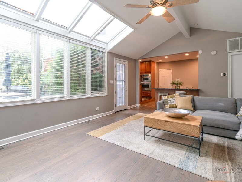 1118 Gordon Terrace Deerfield IL 60015