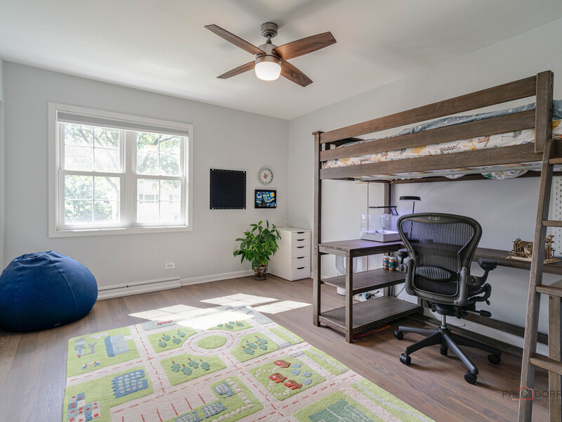 1118 Gordon Terrace Deerfield IL 60015