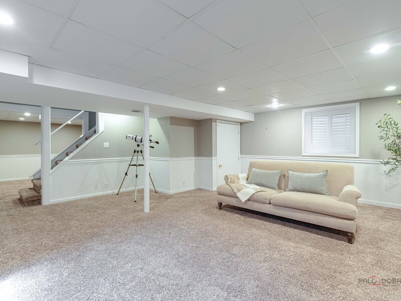 1118 Gordon Terrace Deerfield IL 60015
