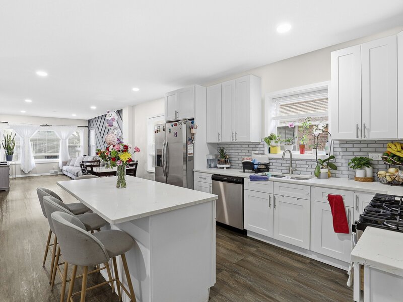 4951 W Concord Place Chicago IL 60639