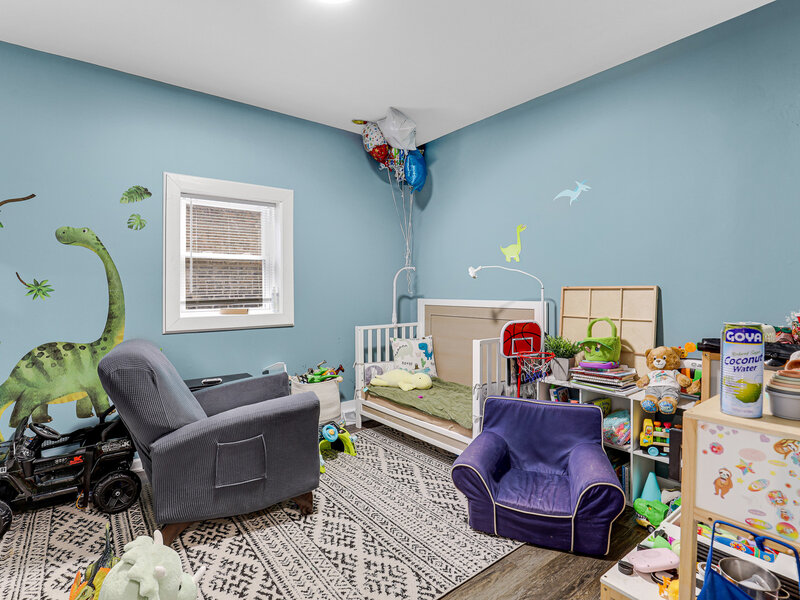4951 W Concord Place Chicago IL 60639