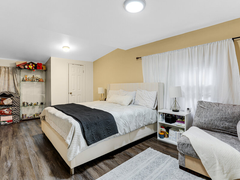 4951 W Concord Place Chicago IL 60639