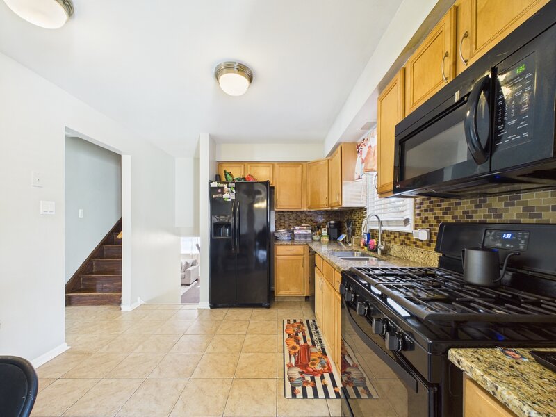 16112 Michigan Avenue South Holland IL 60473