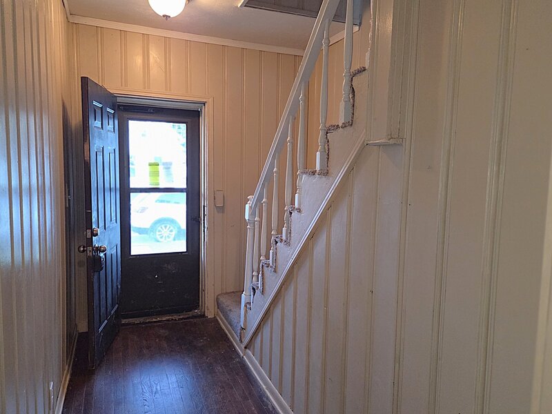 1824 W 6th Street Davenport IA 52802