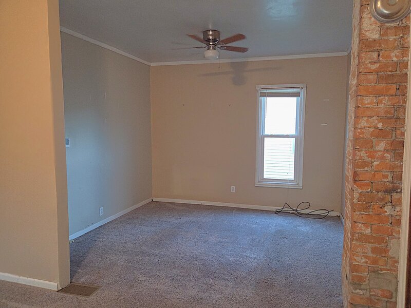 1824 W 6th Street Davenport IA 52802